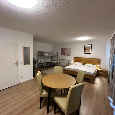 Premium Schwetzingen, Heidelberg, Speyer Vendégház